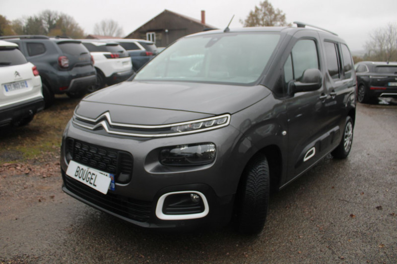 Photo 4 de l'offre de CITROEN BERLINGO 4 BLUE HDI 130 CV SHINE GPS 3D CAMÉRA USB TOIT PANO RÉGULATEUR BOITE AUTO EAT- 8 à 18990€ chez Bougel transactions