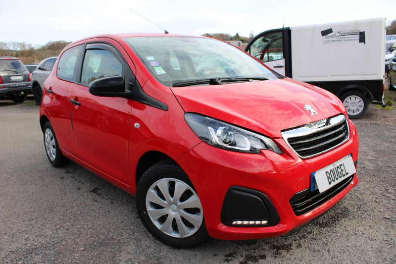 Photo 2 de l'offre de PEUGEOT 108 III ACCESS VTI 72 CV ESSENCE AUDIO MP3 USB ORDINATEUR DE BORD LIMITEUR ROUE SECOURS à 8990€ chez Bougel transactions