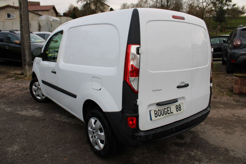 Photo 3 de l'offre de RENAULT KANGOO III EXTRA R-LINK 1L5 DCI 90CV RÉGULATEUR BLUETOOTH RADARS CLIM GPS USB ABS  9583 HT à 11800€ chez Bougel transactions