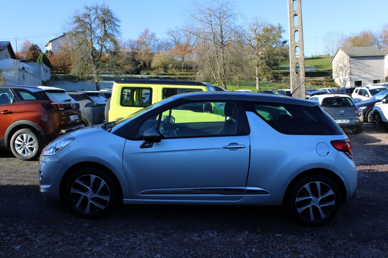 Photo 5 de l'offre de CITROEN DS3 SO CHIC 82 CV ETHANOL+ESSENCE CLIM AUTO USB AUDIO MP3 RADAR BLUETOOTH RÉGULATEUR à 7990€ chez Bougel transactions