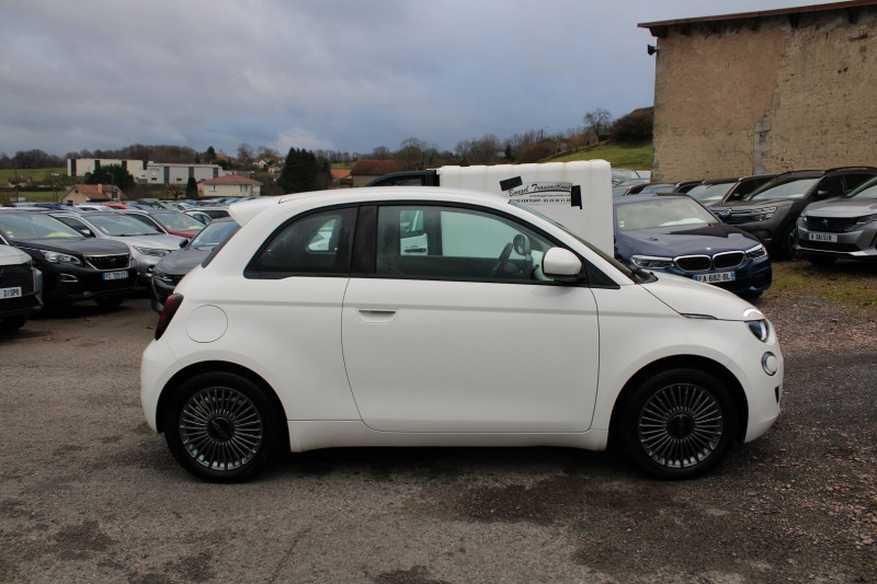 Photo 6 de l'offre de FIAT 500 III I-CONE 42 KW/H ELECTRIQUE 118 CV GPS 3D CAMÉRA USB JA 16 RÉGULATEUR BOITE AUTO à 14500€ chez Bougel transactions