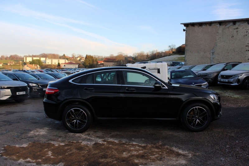 Photo 6 de l'offre de MERCEDES-BENZ GLC COUPE 250 SPORTLINE  4MATIC  GPS 3D CAMÉRA CUIR USB JA 19 RÉGULATEUR BOITE 9G-TRONIC à 33500€ chez Bougel transactions