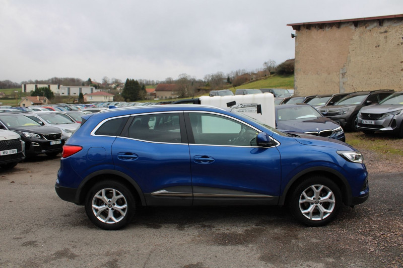 Photo 5 de l'offre de RENAULT KADJAR II EVOLUTION BLUE DCI 115 CV CLIM GPS 3D AUDIO USB JA 17 RADAR BLUETOOTH BOITE AUTO à 19990€ chez Bougel transactions