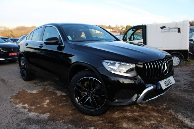 Mercedes-Benz GLC COUPE 250 SPORTLINE  4MATIC  GPS 3D CAMÉRA CUIR USB JA 19 RÉGULATEUR BOITE 9G-TRONIC Essence NOIR DIAMAND Occasion à vendre