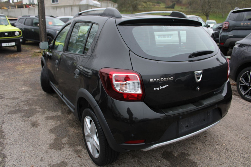 Photo 4 de l'offre de DACIA SANDERO II STEPWAY DCI 90 GPS MÉDIA USB LEDS ABS RÉGULATEUR BLUETOOTH RADARS  DIESEL à 9990€ chez Bougel transactions