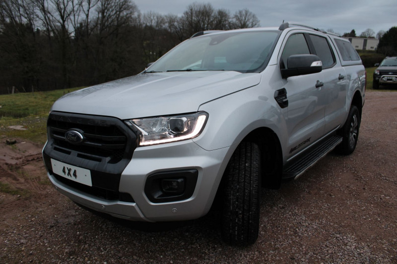 Ford RANGER 4 WILDTRACK DBLE CAB 210 CV GPS 3D CAMÉRA ATTELAGE HARD TOP MARCHE PIED BOITE AUTO Diesel GRIS TITANE Occasion à vendre