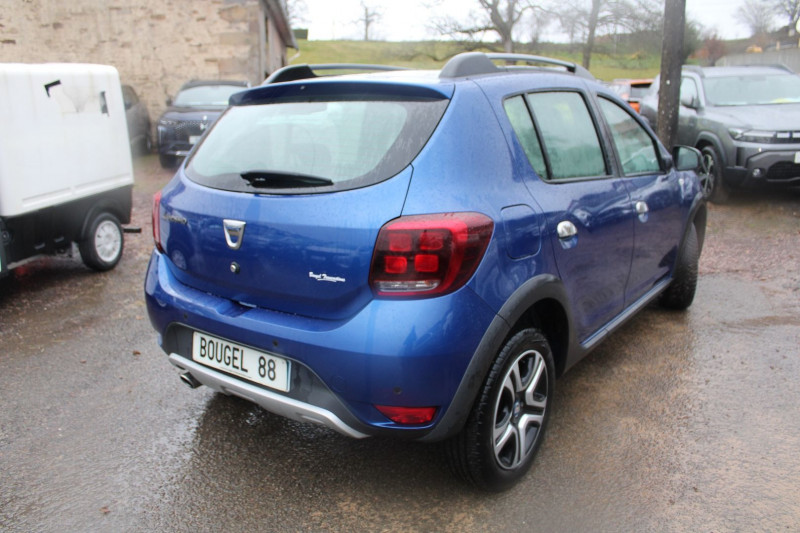 Photo 2 de l'offre de DACIA SANDERO III STEPWAY 1L5 DCI 95 CV à 14390€ chez Bougel transactions