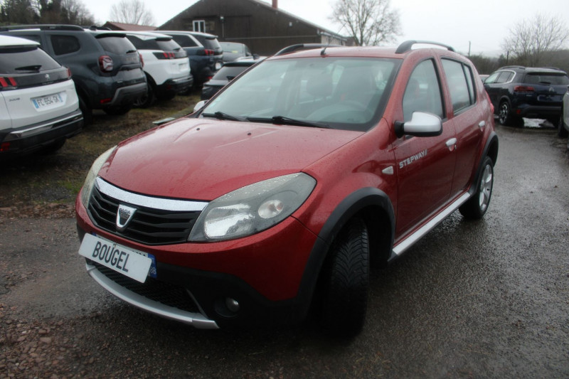 Photo 5 de l'offre de DACIA SANDERO 1L5 DCI 90 CV STEPWAY FUN CLIM AUDIO MP3 MI/CUIR JA 16 BLUETOOTH ROUE SECOURS à 7500€ chez Bougel transactions