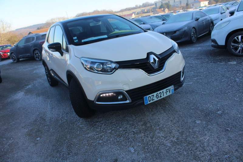 Renault CAPTUR II INTENSE DCI 110 GPS USB MÉDIA JANTES 17 RÉGULATEUR BLUETOOTH CLIM AUTO BOITE 6V Diesel IVOIRE TOIT NOIR Occasion à vendre