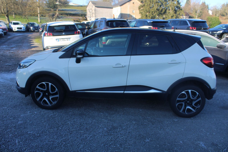 Photo 18 de l'offre de RENAULT CAPTUR II INTENSE DCI 110 GPS USB MÉDIA JANTES 17 RÉGULATEUR BLUETOOTH CLIM AUTO BOITE 6V à 11500€ chez Bougel transactions