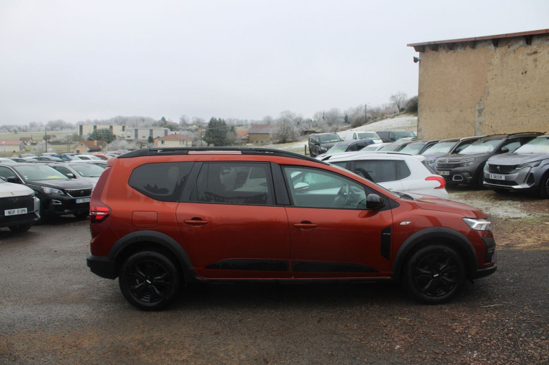 Photo 5 de l'offre de DACIA JOGGER EXTREME TCE 110 LIMITED EDITION CAMÉRA GPS USB BLUETOOTH ESP FULL LEDS  BOITE 6V à 18900€ chez Bougel transactions