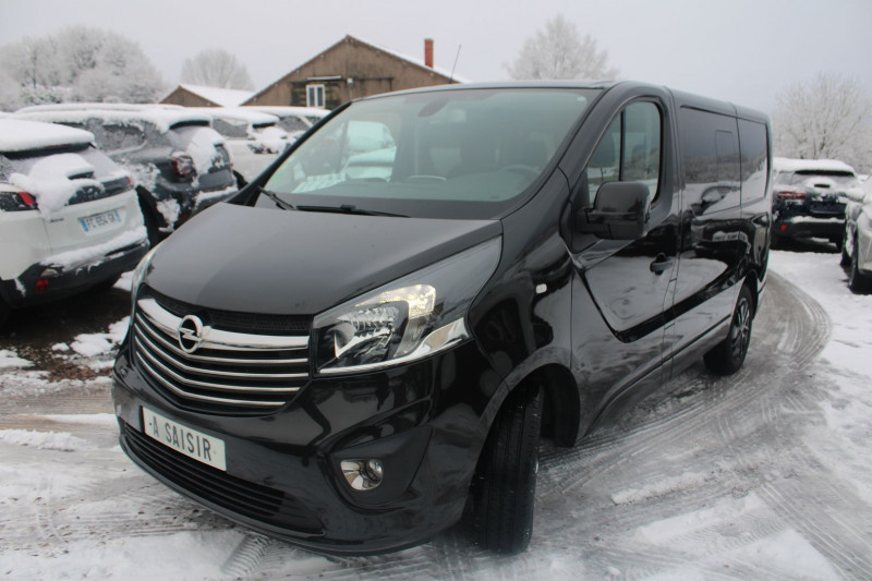 Photo 4 de l'offre de OPEL VIVARO COMBI 1L6 CDTI 145 BOITE 6 FAMILIAL 8 PLACES GPS USB ABS RÉGULATEUR BLUETOOTH ATTELAGE à 23900€ chez Bougel transactions