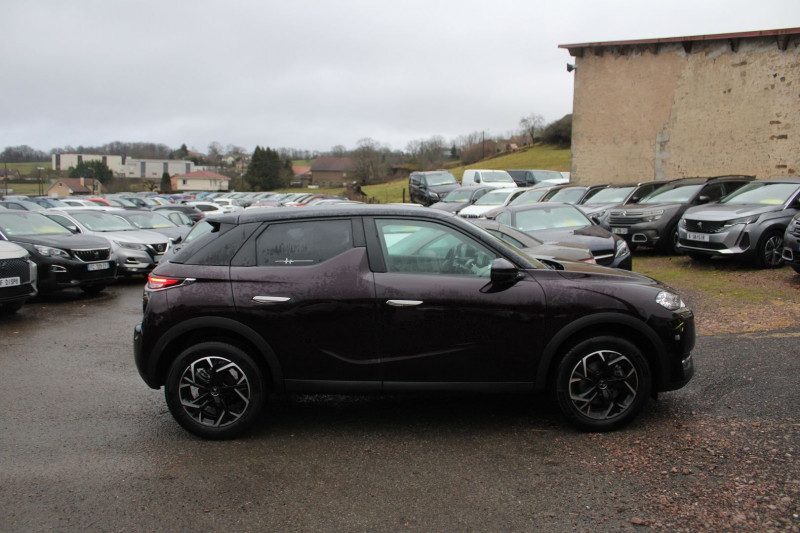 Photo 5 de l'offre de DS DS 3 CROSSBACK BLUE HDI 130 CV RIVOLI GPS 3D CAMÉRA USB JA 17 I-COKPIT FULL LED BOITE AUTO EAT8 à 22990€ chez Bougel transactions