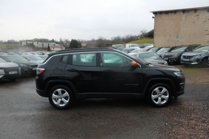 Photo 5 de l'offre de JEEP COMPASS 1L6 JTD 120 DIESEL ÉDITION BASKET SERIES CAMÉRA MÉDIA USB LINK GPS REGULATEUR 6V à 18990€ chez Bougel transactions