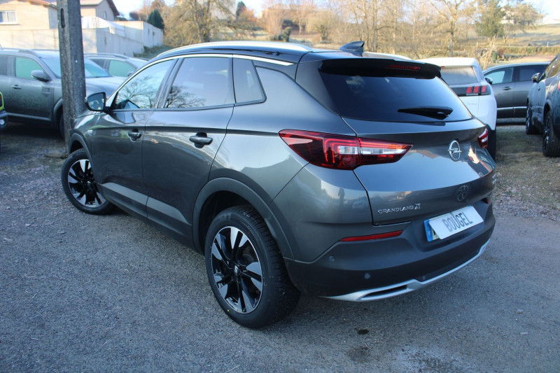 Photo 3 de l'offre de OPEL GRANDLAND X DESIGN HDI 130 CV GPS 3D CAMÉRA USB JA 18 PK ASSIST RÉGULATEUR BOITE AUTO EAT-8 à 16900€ chez Bougel transactions