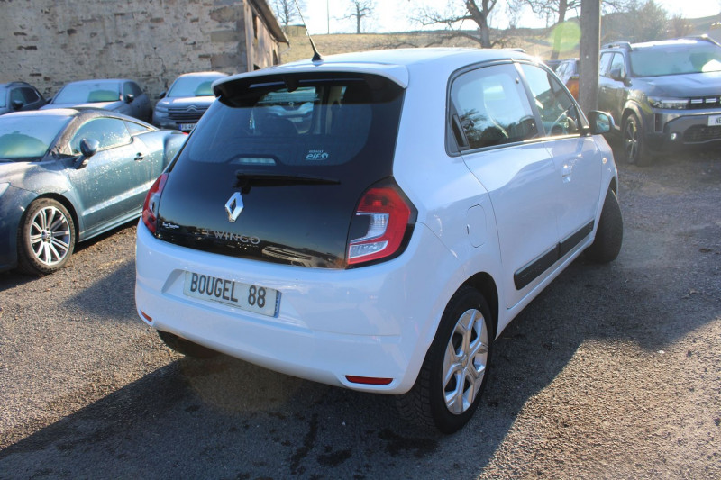 Photo 2 de l'offre de RENAULT TWINGO 4 ZEN PLUS SCE ESSENCE 70 CV CLIM AUDIO SATELITTE MP3 RE VT USB BLUETOOTH LIMITEUR à 9500€ chez Bougel transactions