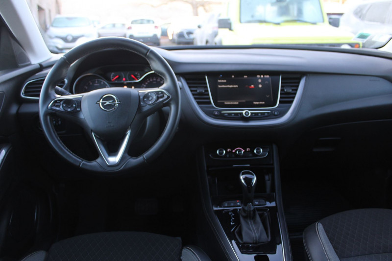 Photo 10 de l'offre de OPEL GRANDLAND X DESIGN HDI 130 CV GPS 3D CAMÉRA USB JA 18 PK ASSIST RÉGULATEUR BOITE AUTO EAT-8 à 16900€ chez Bougel transactions