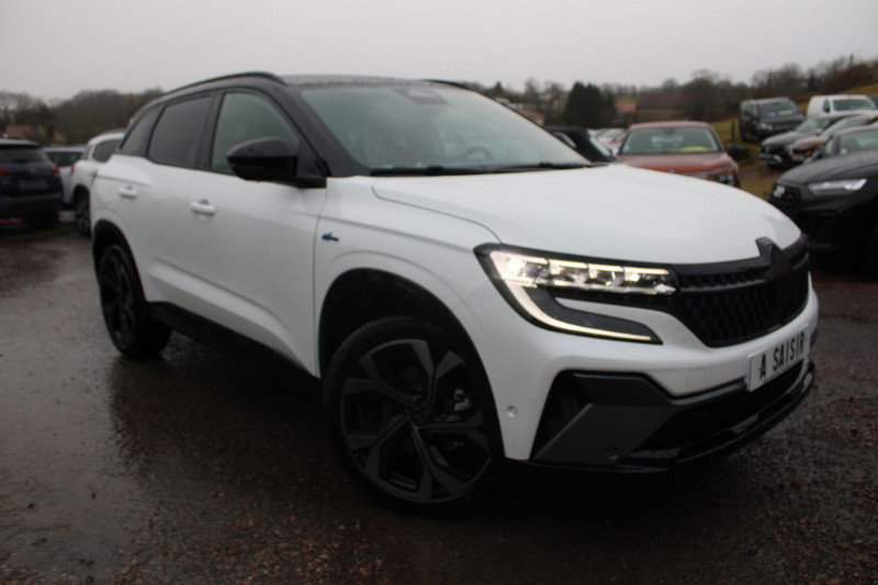 Renault AUSTRAL E-TECH FULL HYBRID ICONIC ESPRIT ALPINE 200CV Hybride BLANC NACRE / NOI Occasion à vendre