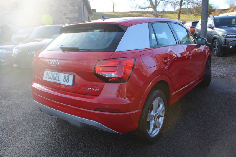 Photo 2 de l'offre de AUDI Q2 30 TDI DESIGN PLUS CAMÉRA GPS 3D JA 17 RÉGULATEUR PACK HIVER BOITE AUTO S-TRONIC à 21900€ chez Bougel transactions