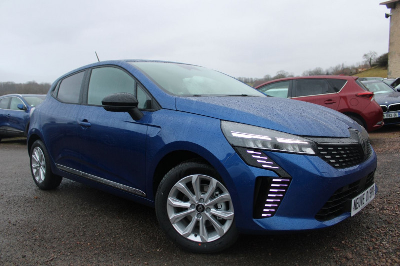 Renault CLIO VI EVOLUTION DIESEL BLUEDCI 100 CV BOITE 6 CAMÃRA GPS 3D JANTES ALU FULL LEDS REGUL Diesel BLEU IRON Occasion à vendre