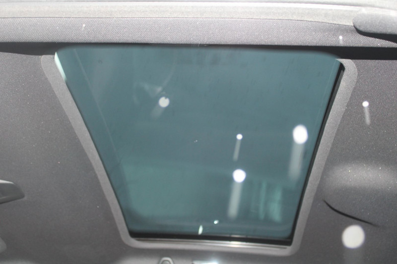 Photo 13 Ds DS 5 HYBRIDE 2L HDI 150 CV SPORT CHIC GPS 3D CAMÃRA MP3 TOIT PANO USB JA 18 XÃNON+LED Diesel VIOLET NACRÃ en vente chez Bougel transactions Photo 13 de l'offre de DS DS 5 HYBRIDE 2L HDI 150 CV SPORT CHIC GPS 3D CAMÃRA MP3 TOIT PANO USB JA 18 XÃNON+LED à 8900€ chez Bougel transactions