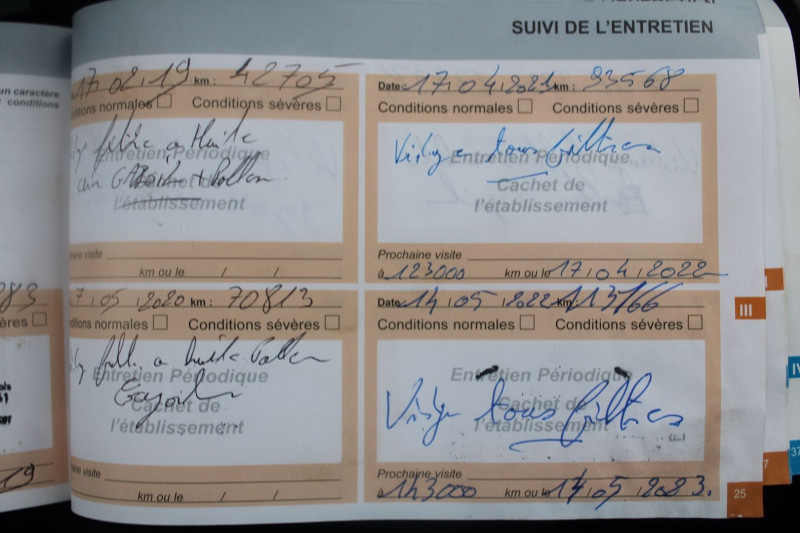 Photo 20 Ds DS 5 HYBRIDE 2L HDI 150 CV SPORT CHIC GPS 3D CAMÃRA MP3 TOIT PANO USB JA 18 XÃNON+LED Diesel VIOLET NACRÃ en vente chez Bougel transactions Photo 20 de l'offre de DS DS 5 HYBRIDE 2L HDI 150 CV SPORT CHIC GPS 3D CAMÃRA MP3 TOIT PANO USB JA 18 XÃNON+LED à 8900€ chez Bougel transactions