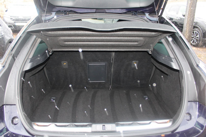 Photo 6 Ds DS 5 HYBRIDE 2L HDI 150 CV SPORT CHIC GPS 3D CAMÃRA MP3 TOIT PANO USB JA 18 XÃNON+LED Diesel VIOLET NACRÃ en vente chez Bougel transactions Photo 6 de l'offre de DS DS 5 HYBRIDE 2L HDI 150 CV SPORT CHIC GPS 3D CAMÃRA MP3 TOIT PANO USB JA 18 XÃNON+LED à 8900€ chez Bougel transactions