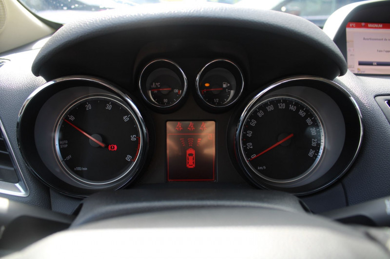 Photo 15 de l'offre de OPEL MOKKA 1.6 CDTI 136CH COSMO ECOFLEX DIESEL START&STOP CAMÃRA ABS GPS USB CUIR BOITE 6 à 10990€ chez Bougel transactions