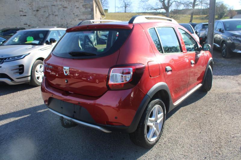 Photo 2 de l'offre de DACIA SANDERO II STEPWAY DCI 90 GPS MÃDIA USB LEDS ABS RÃGULATEUR BLUETOOTH RADARS CLIM ATTELAGE à 9990€ chez Bougel transactions