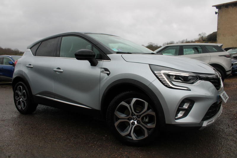 Renault CAPTUR 4 E-TECH HYBRIDE 145 CV ENGINEERED GPS 3D CAMÃRA FULL LED USB I-COKPIT BOITE AUTO Hybride GRIS / TOIT NOIR Occasion à vendre