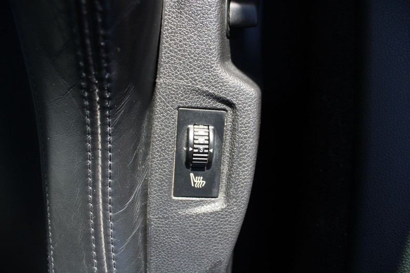 Photo 11 de l'offre de PEUGEOT RCZ II 2L HDI 163 CV SPORT CUIR GPS USB BLUETOOTH RÃGULATEUR XÃNON JA 19 CLIMAT BOITE 6 à 13990€ chez Bougel transactions