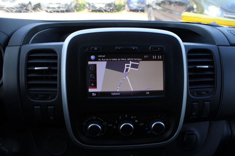 Photo 12 de l'offre de FIAT TALENTO 2L ECO JET 145 CV DIESEL BOITE 6V 3 PLACES CAMÃRA GPS USB MÃDIA REGULATEUR MÃTAL à 16900€ chez Bougel transactions