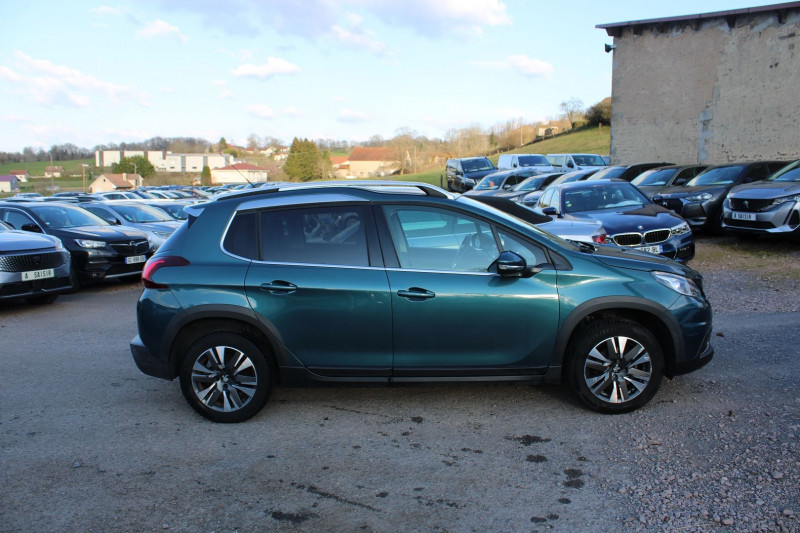 Photo 5 de l'offre de PEUGEOT 2008 II ALLURE 1L6 BLUE HDI 100 CV GPS 3D USB RE RADAR GRIP CONTROL BLUETOOTH RÃGULATEUR à 11990€ chez Bougel transactions