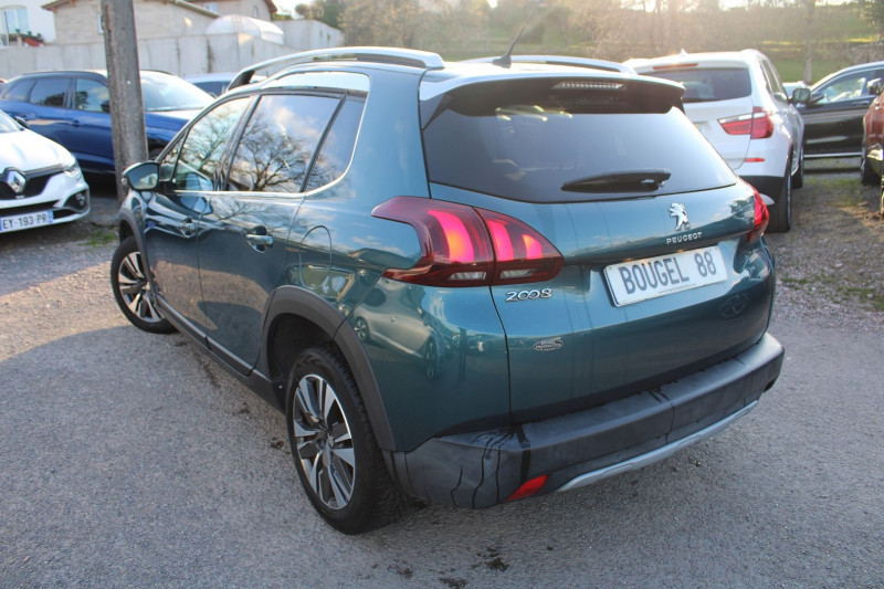 Photo 3 de l'offre de PEUGEOT 2008 II ALLURE 1L6 BLUE HDI 100 CV GPS 3D USB RE RADAR GRIP CONTROL BLUETOOTH RÃGULATEUR à 11990€ chez Bougel transactions