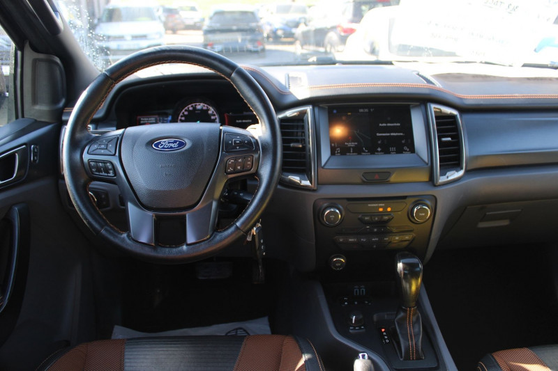Photo 11 de l'offre de FORD RANGER 3L2 TDCI 200 CV BOITE AUTO WILDTRAK CAMÃRA GPS USB RÃGULATEUR BLUETOOTH ATTELAGE à 30900€ chez Bougel transactions
