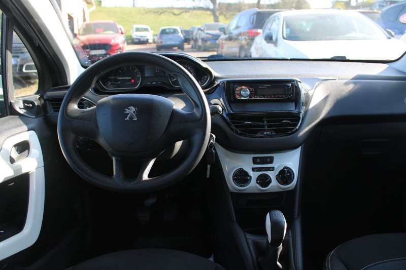 Photo 9 de l'offre de PEUGEOT 208 II LIKE 70 CV ESSENCE à 7990€ chez Bougel transactions