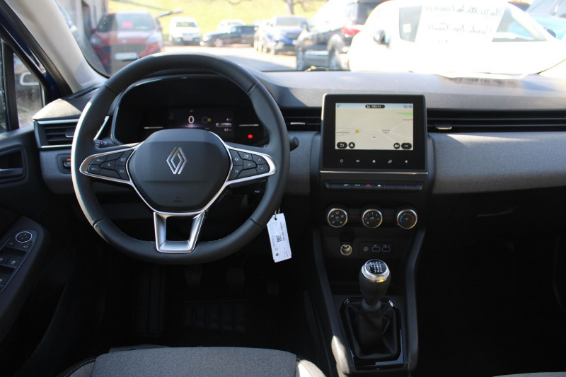 Photo 10 de l'offre de RENAULT CLIO VI BLUE DCI 100 CV EVOLUTION GPS 3D CAMÃRA FULL LED USB JA 16 RÃGULATEUR BLUETOOTH à 20990€ chez Bougel transactions