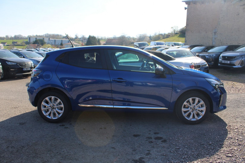 Photo 5 de l'offre de RENAULT CLIO VI BLUE DCI 100 CV EVOLUTION GPS 3D CAMÃRA FULL LED USB JA 16 RÃGULATEUR BLUETOOTH à 20990€ chez Bougel transactions