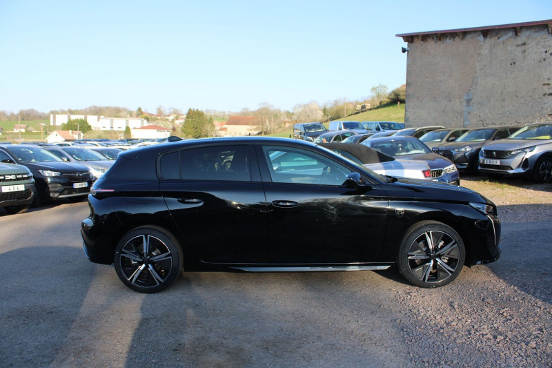 Photo 5 de l'offre de PEUGEOT 308 PHASE 4 GT 145 CV HYBRIDE GPS 3D CAMÃRA TOIT PANO FULL LED I-COKPIT USB BOITE AUTO DCS-6 à 31500€ chez Bougel transactions
