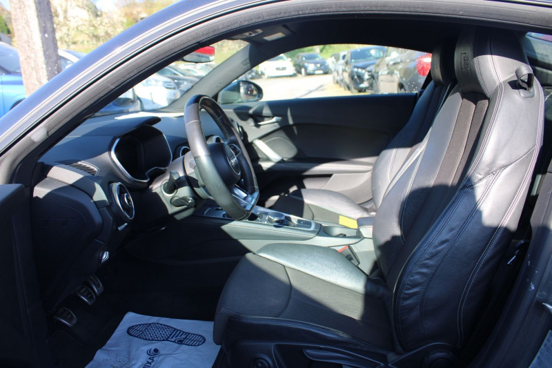 Photo 8 de l'offre de AUDI TT COUPÃ S-LINE 2L TDI 184 ABS SPORT BOITE 6 GPS 3D RÃGULATEUR JANTES 18 BLUETOOTH à 17800€ chez Bougel transactions