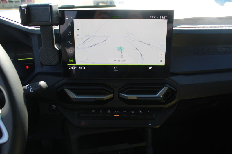 Photo 13 de l'offre de DACIA DUSTER VI EXTREME MILD HYBRIDE TCE 130 BOITE 6 CAMÃRA 360 ANGLES MORTS CLIM AUTO BLUETOOTH à 25990€ chez Bougel transactions