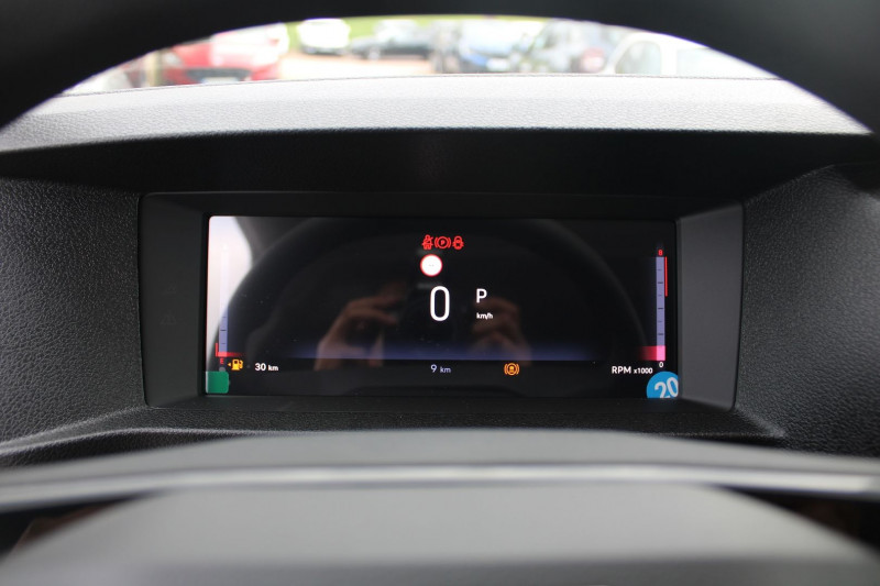 Photo 16 de l'offre de FIAT SCUDO 4 2L JTD 145 CV CAMÃRA "6 PLACES" GPS 3D GRIP CONTROL RÃGULATEUR BOITE AUTO EAT-8 à 35900€ chez Bougel transactions