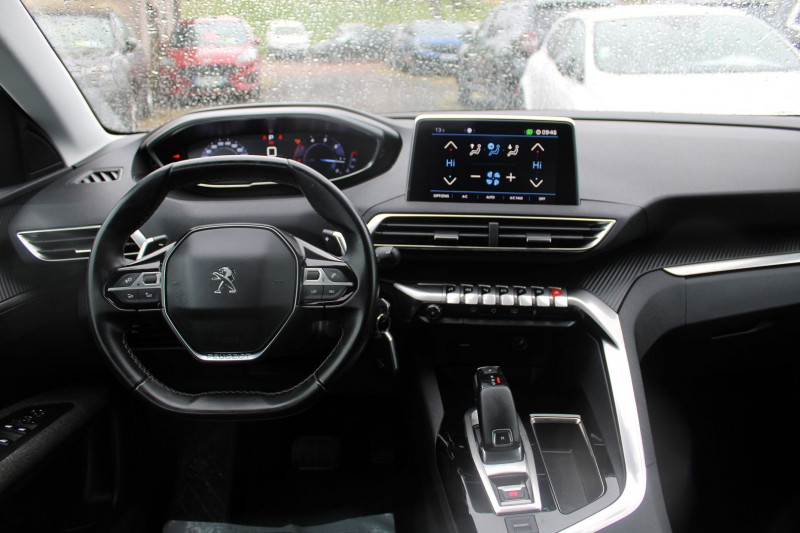 Photo 11 de l'offre de PEUGEOT 3008 III BLUE HDI 130 CV ACTIVE PACK GPS CAMÃRA I-COKPIT JA 18 ATTELAGE BOITE AUTO EAT-8 à 18990€ chez Bougel transactions
