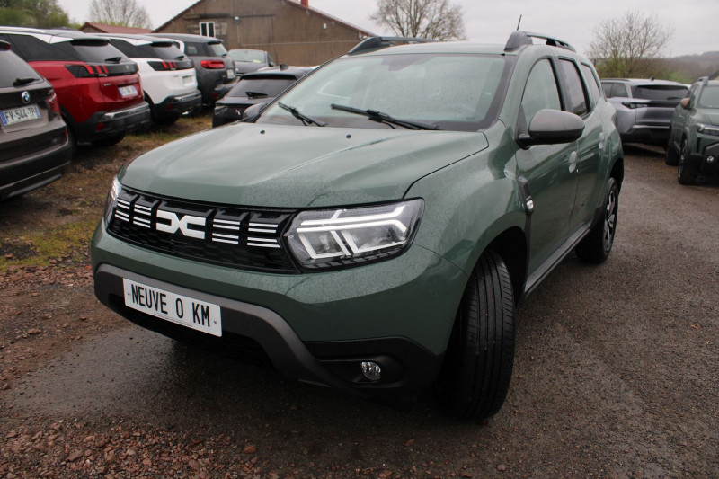 Photo 4 de l'offre de DACIA DUSTER 5 JOURNEY BLUE DCI 115 CV GPS 3D CAMÃRA FULL LED RE USB JA 17 RÃGULATEUR BLUETOOTH à 24990€ chez Bougel transactions