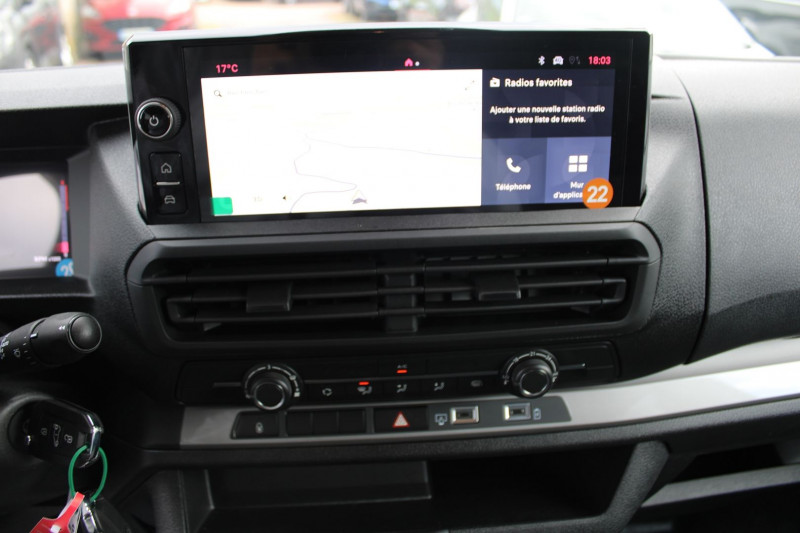 Photo 12 de l'offre de FIAT SCUDO 4 2L JTD 145 CV CAMÃRA "6 PLACES" GPS 3D GRIP CONTROL RÃGULATEUR BOITE AUTO EAT-8 à 35900€ chez Bougel transactions