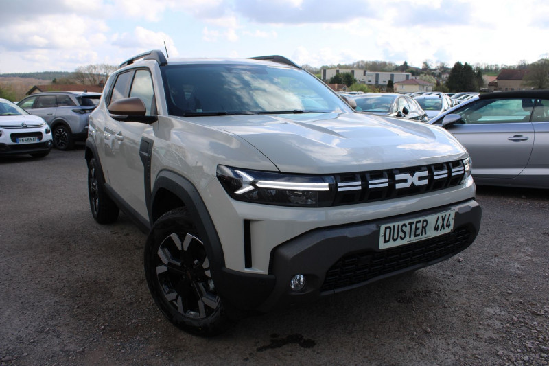 Dacia DUSTER VI EXTREME TCE 130 CV "4X4" GPS 3D I-COKPIT CAMÃRA 360Â° FULL LED JA 17 RÃGULATEUR Essence SANDSTONE Occasion à vendre