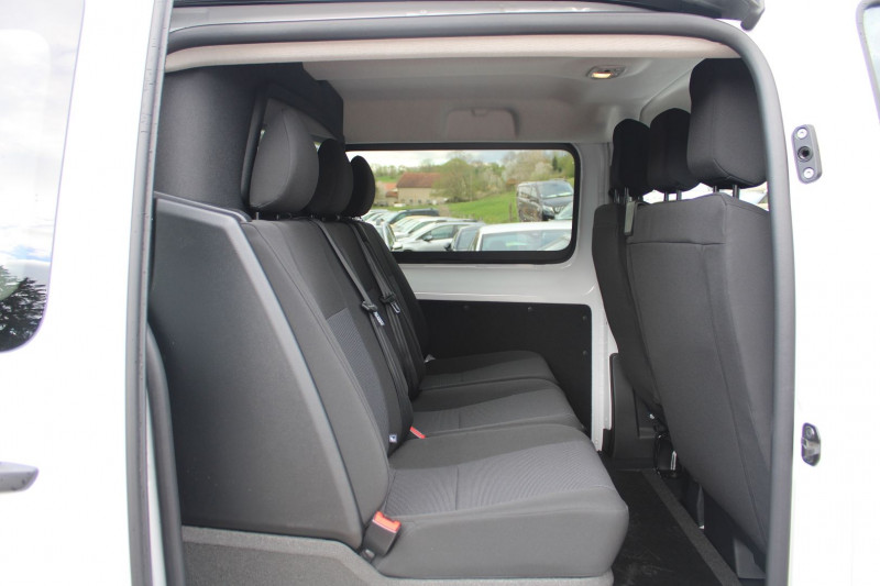 Photo 8 de l'offre de FIAT SCUDO 4 2L JTD 145 CV CAMÃRA "6 PLACES" GPS 3D GRIP CONTROL RÃGULATEUR BOITE AUTO EAT-8 à 35900€ chez Bougel transactions