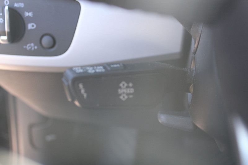 Photo 12 de l'offre de AUDI A4 ALLROAD 45 TFSI DESIGN 245 CV HYBRIDE "QUATTRO" GPS 3D USB JA 17 I-COKPIT BOITE S-TRONIC à 25990€ chez Bougel transactions