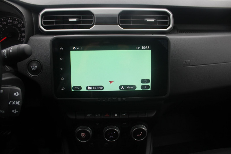Photo 13 de l'offre de DACIA DUSTER 5 JOURNEY BLUE DCI 115 CV GPS 3D CAMÃRA FULL LED RE USB JA 17 RÃGULATEUR BLUETOOTH à 24990€ chez Bougel transactions