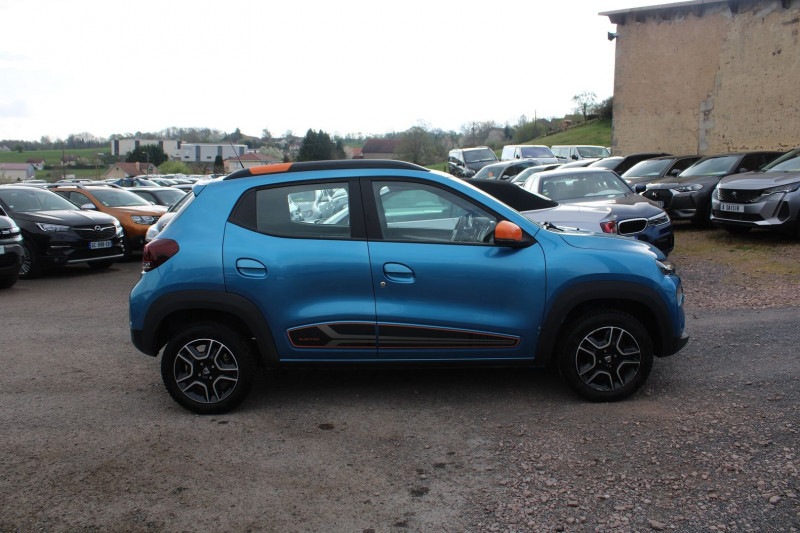 Photo 5 de l'offre de DACIA SPRING CONFORT PLUS ELECTRIC 45 CV CLIM USB GPS 3D CAMÃRA JA 14 LIMITEUR ACHAT INTEGRAL à 8500€ chez Bougel transactions
